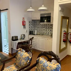 https://villa-estefania.hotels-lisbon-portugal.com
